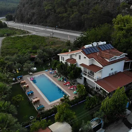 Guentur & Restaurant Hotell Göcek
