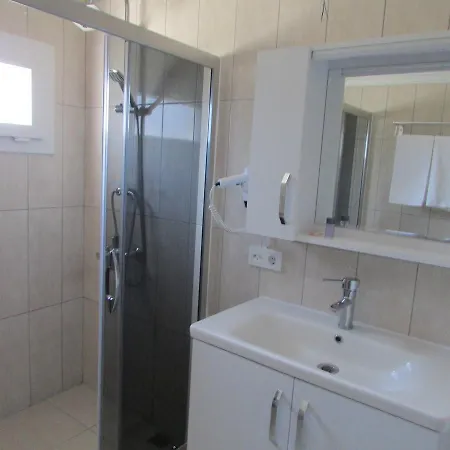 Guentur & Restaurant Hotel Göcek